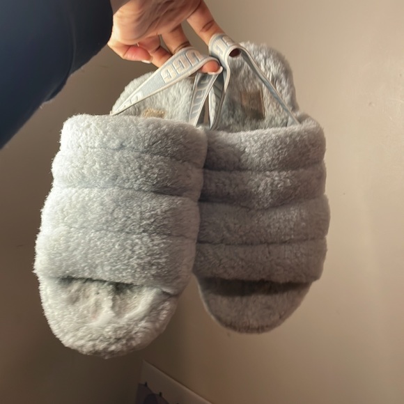 Baby blue, size 8, ugh slides - Picture 3 of 4